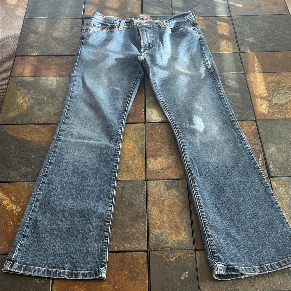 Tommy Hilfiger Classic Blue Denim Jeans 7 Short